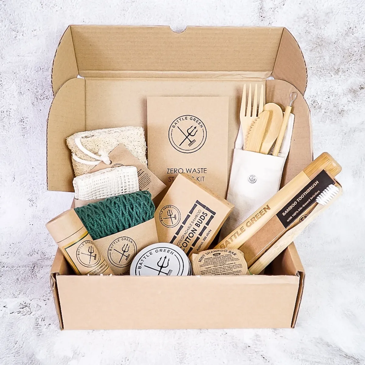 Kit ecológico cero residuos con cepillo de bambú, cubiertos reutilizables y jabón sólido